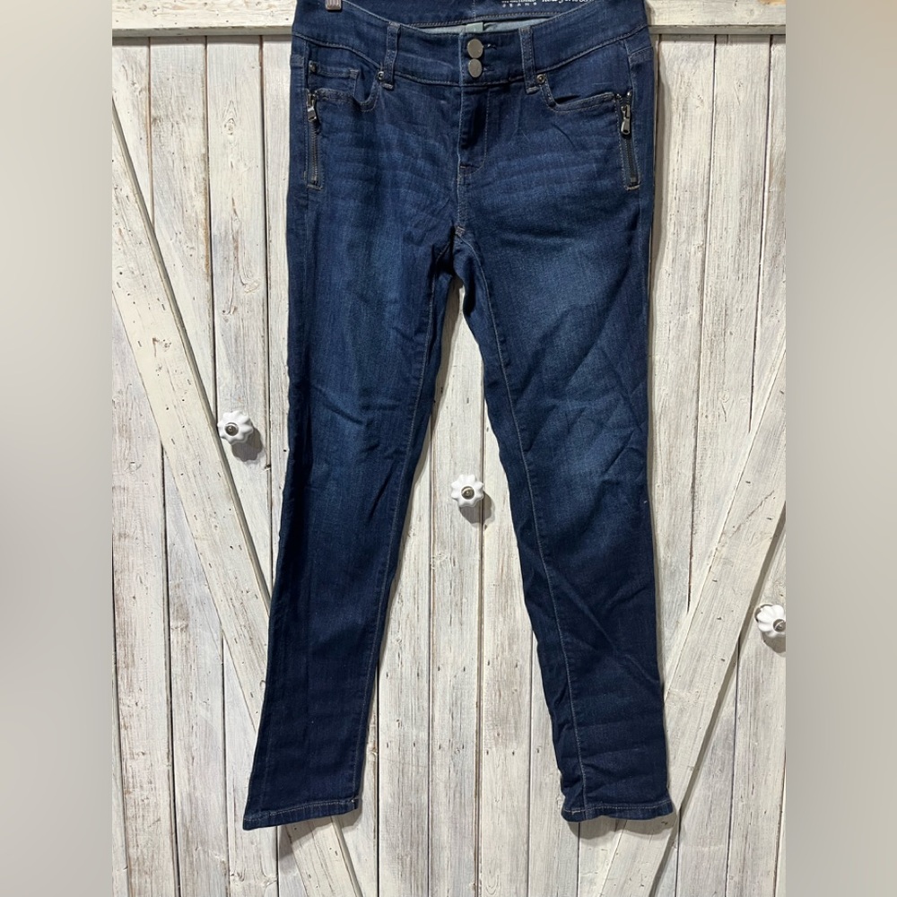 Luxury Denim *Very Soft *👖👖SOHO Brand Awesome!!🌹